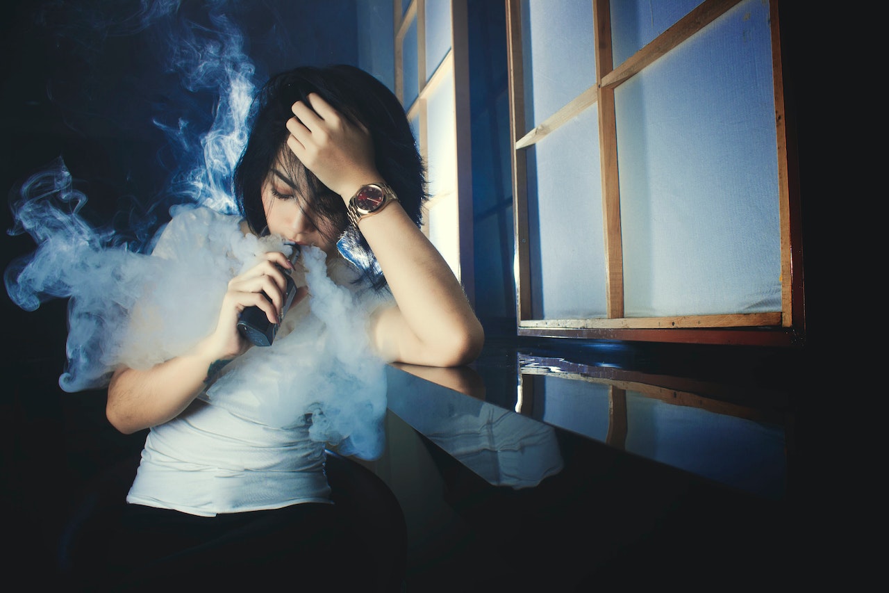 Recognizing How Vaping Destroys a Teenager's Life