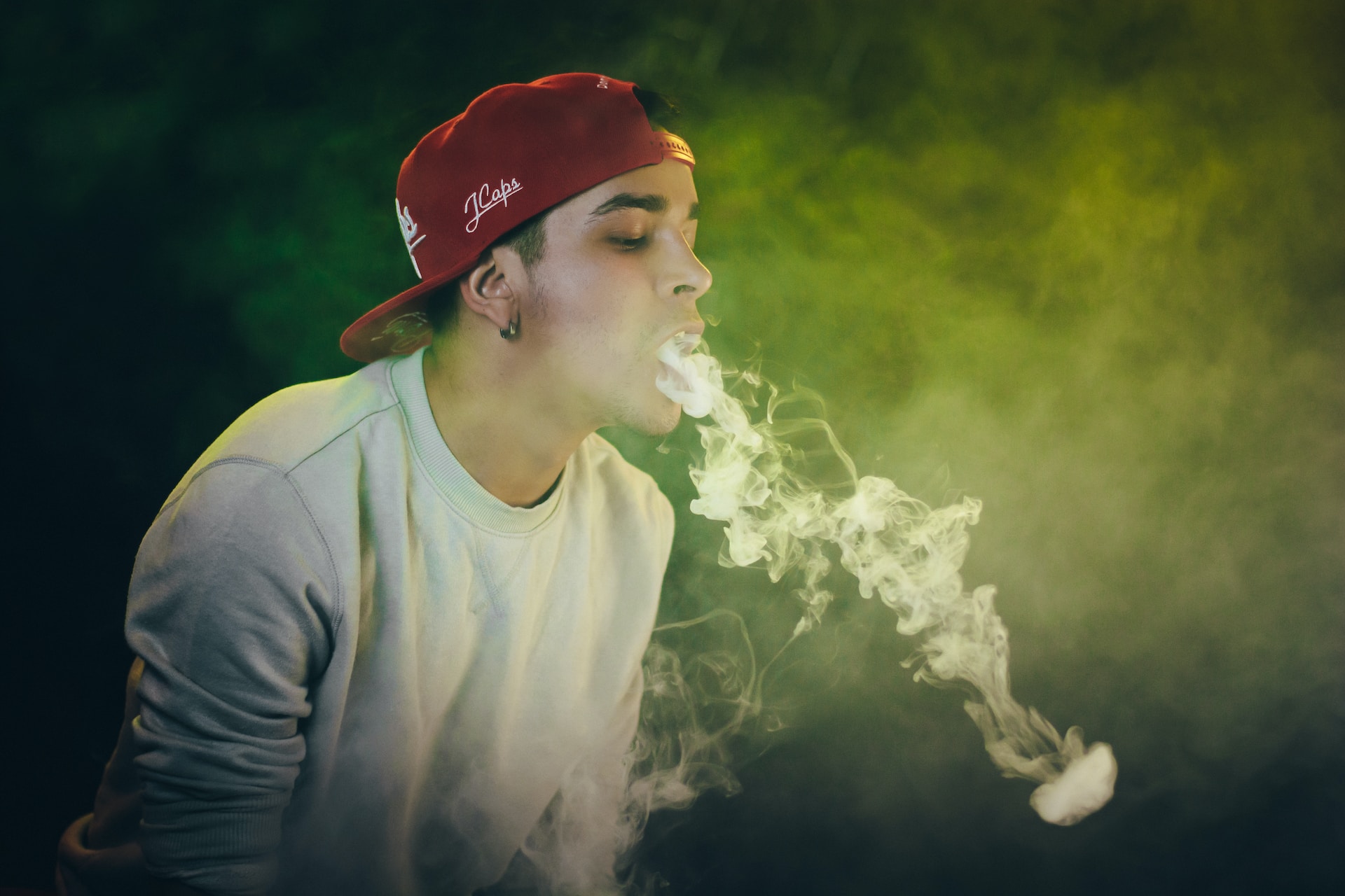 7 Mind-Blowing Vape Tricks You Need to Try Today